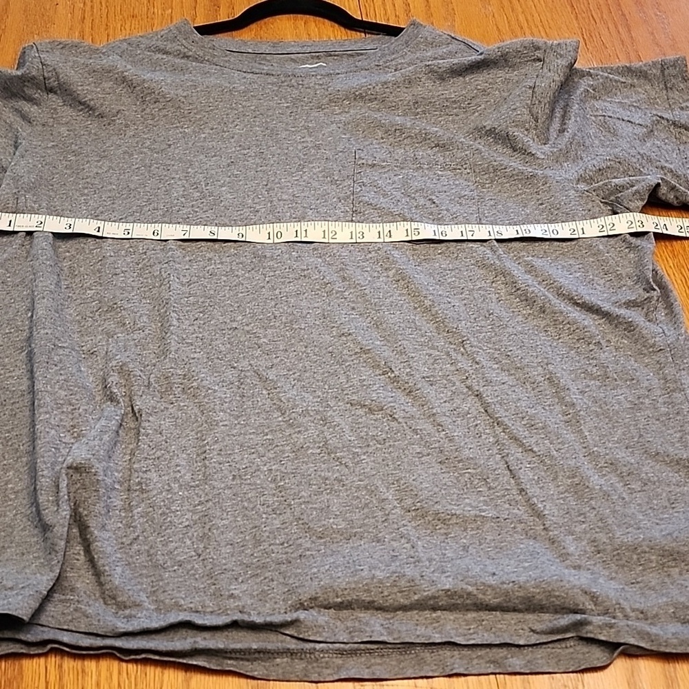 Eddie Bauer Gray Short Sleeve Tee - Picture 5 of 8